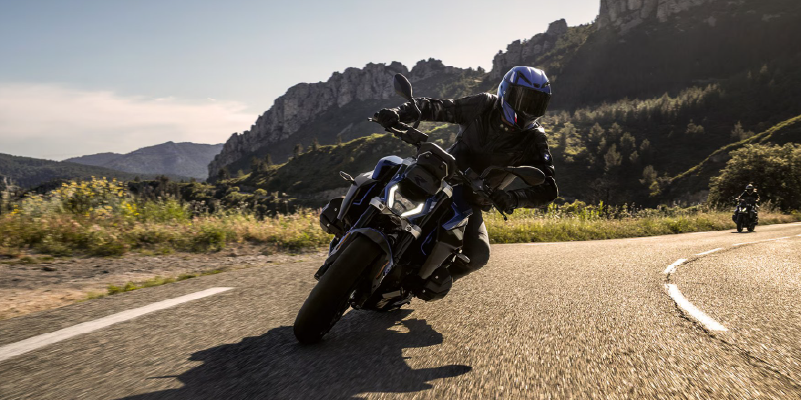 New 2026 BMW R 1300 R